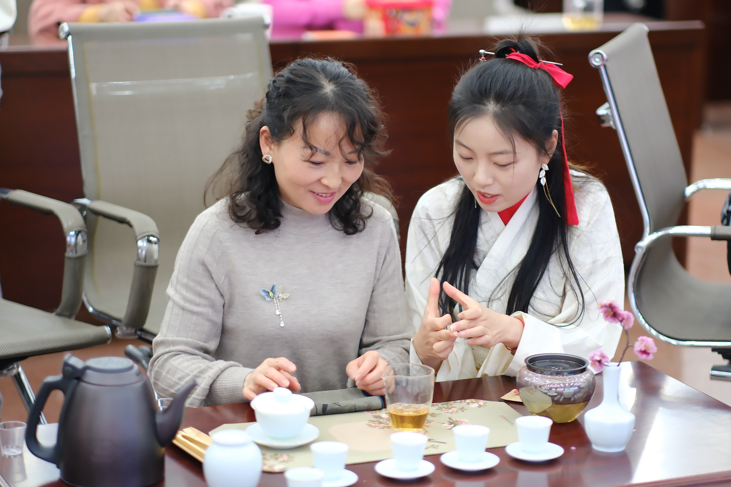 石泉水电厂女工课堂古韵茶香话健康+银河
石泉水力发电厂 (4).jpg