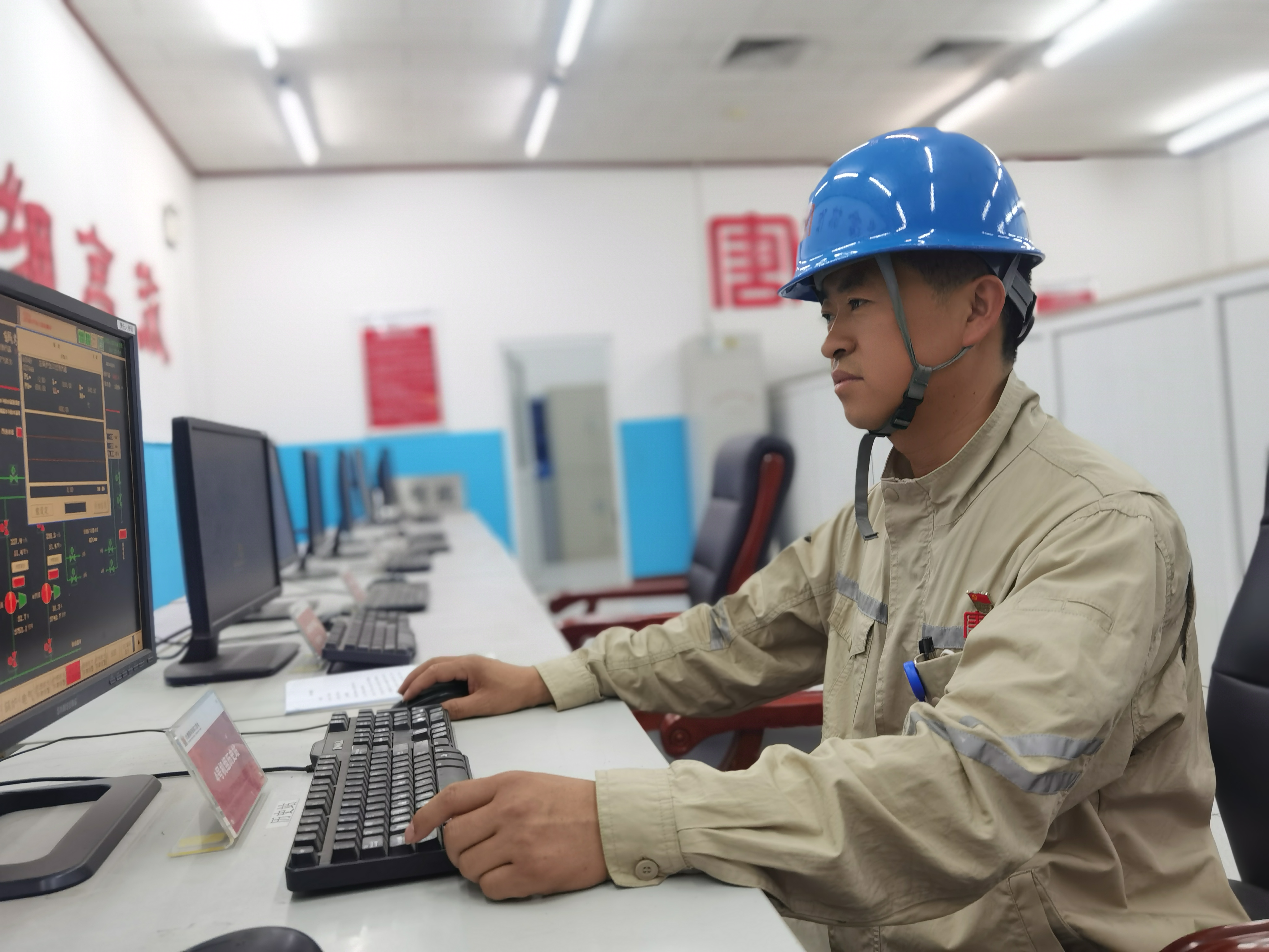 【最美银河
人】热控工程师的初心本色（图1）.jpg