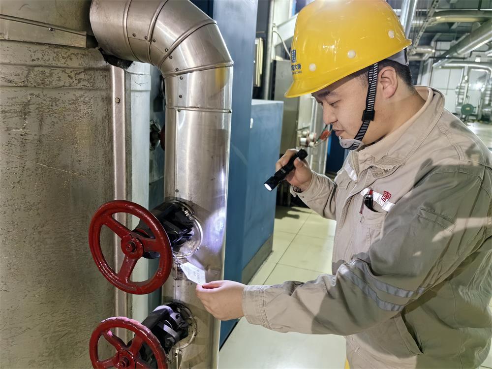 【奋斗银河
人】曹宁：时光不负追梦人.jpg